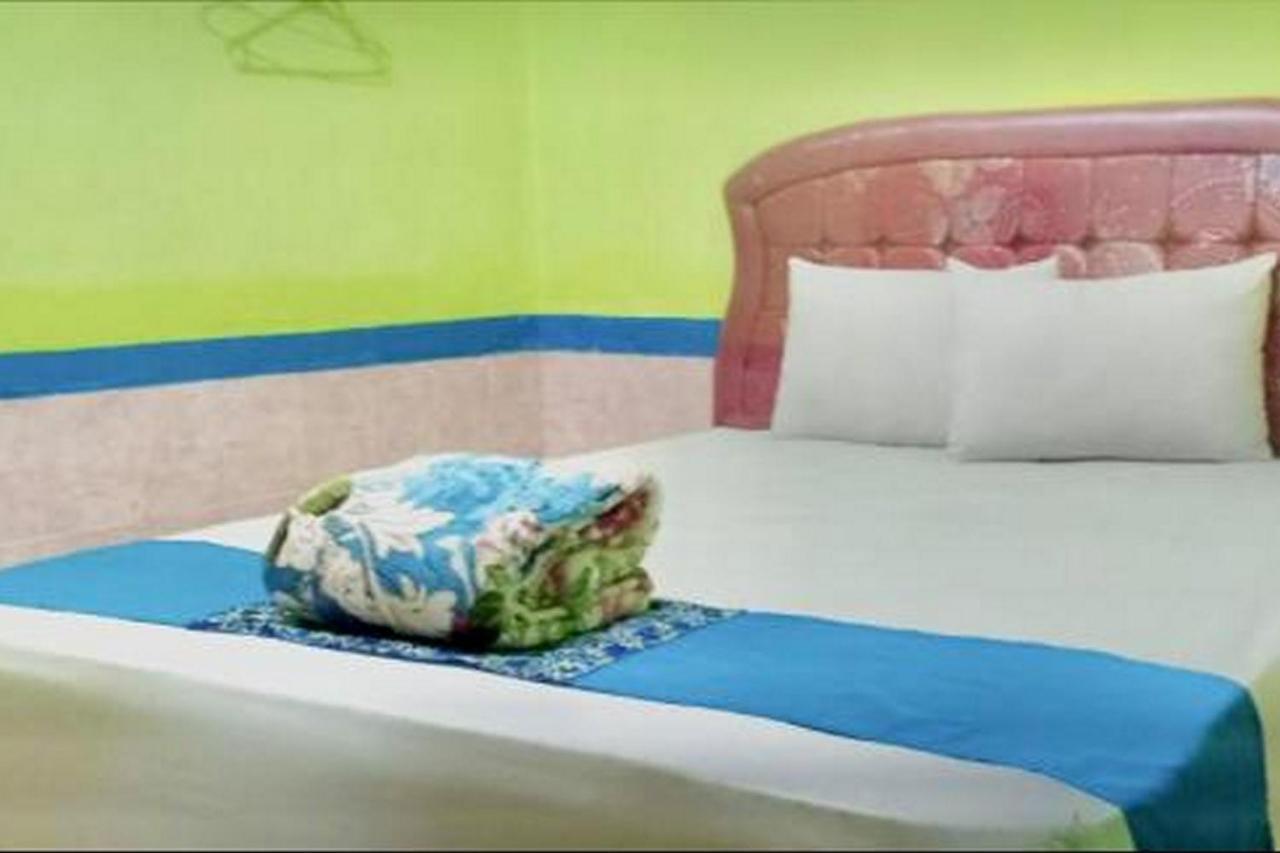 Tanah Grogot Hotel Indah Grogot Syariah Mitra Reddoorz מראה חיצוני תמונה